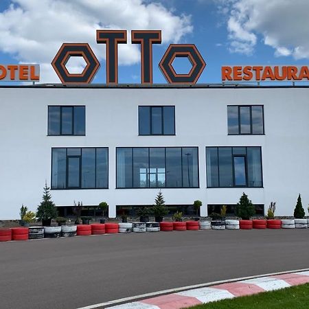 Otto Hotel-Restaurant Rivne Eksteriør bilde